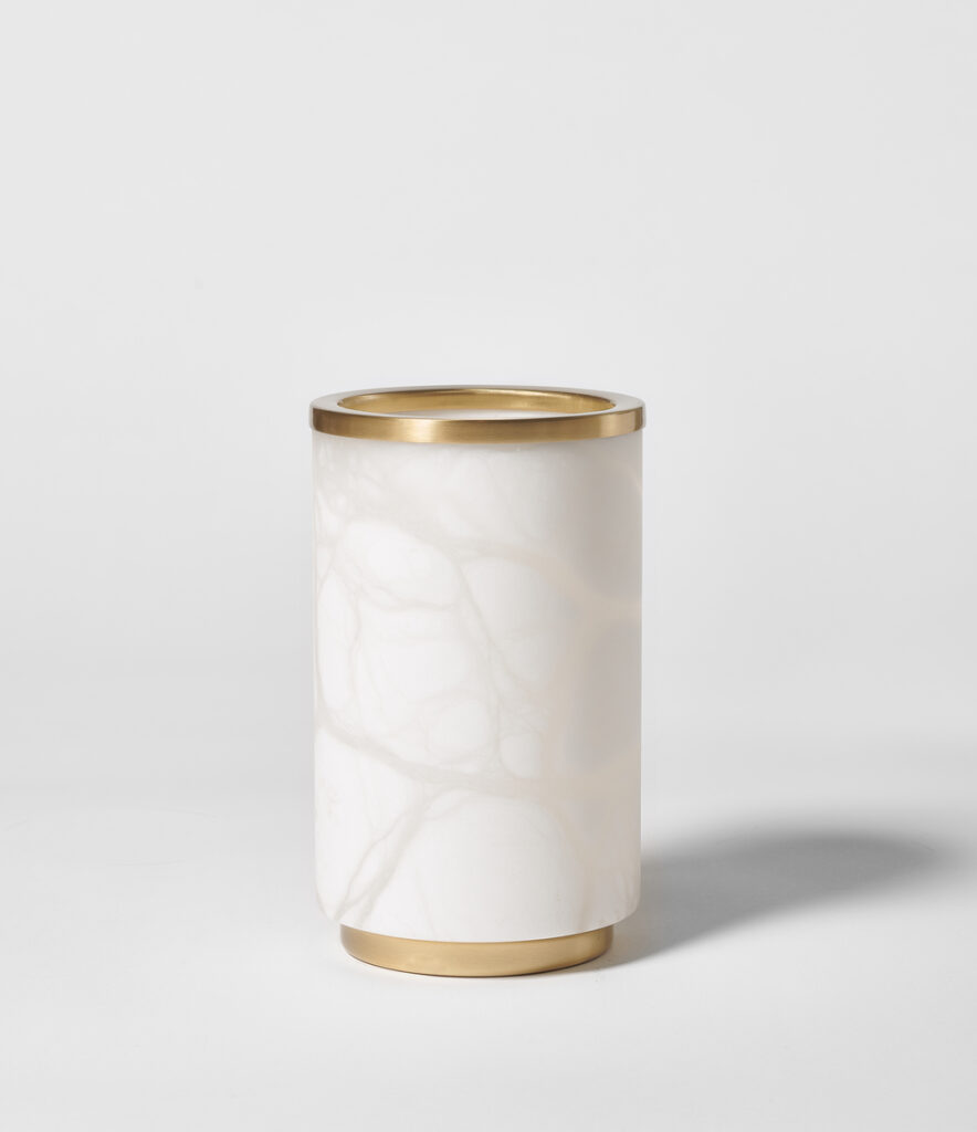 Alabaster Vase BOREALIS White